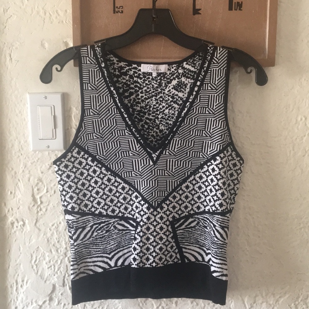 Beautiful Parker top♥️ worn once ♥️